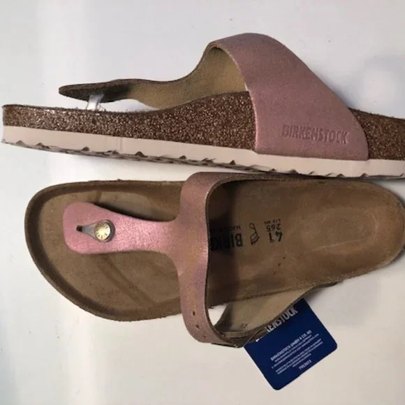 Birkenstock Gizeh BS Leather Thong Sandal. Metallic. Pink. Gold. Size: 6, 7, 10 - Picture 10 of 12